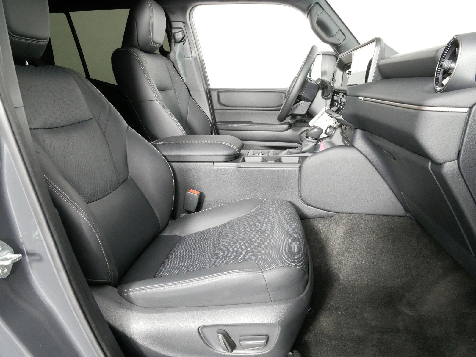 2025 Toyota Land Cruiser Base Hybrid 4WD *UNDER 20K MILES*