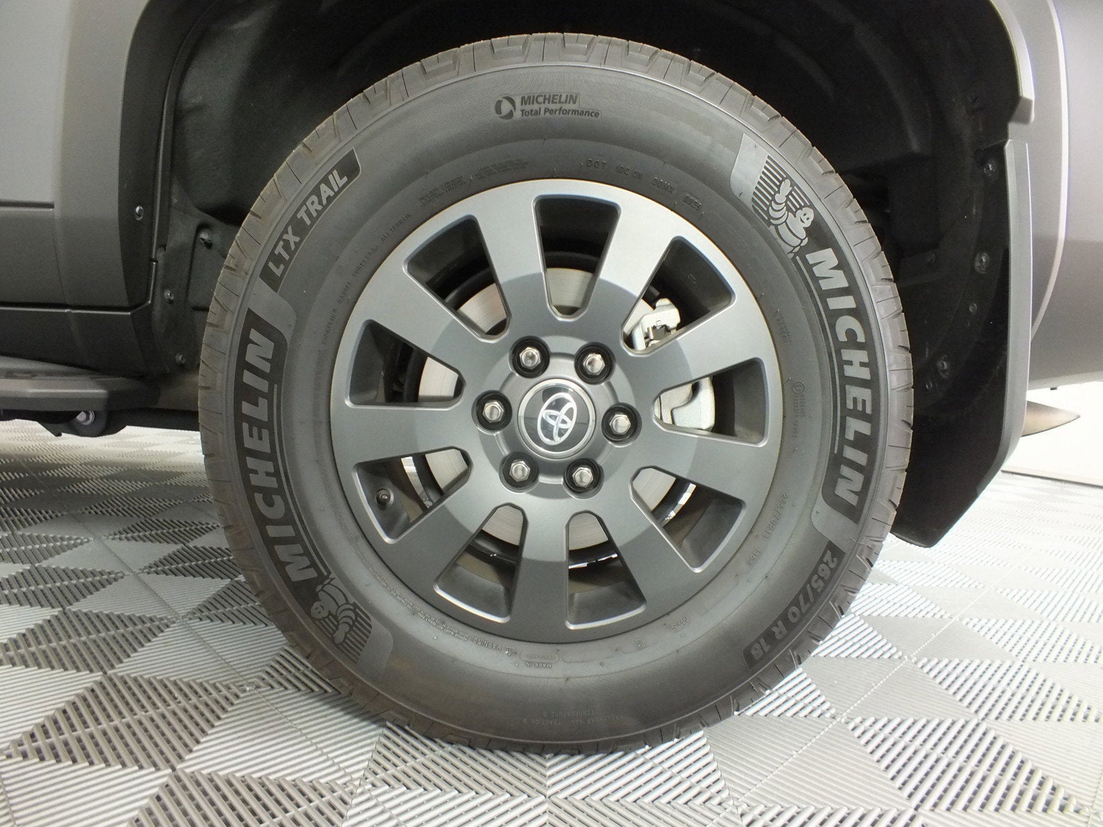 2025 Toyota Land Cruiser Base Hybrid 4WD *1-OWNER! UNDER 20K MILES*
