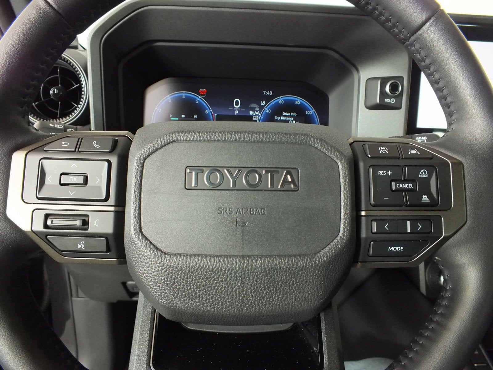 2025 Toyota Land Cruiser Base Hybrid 4WD *1-OWNER! UNDER 20K MILES*
