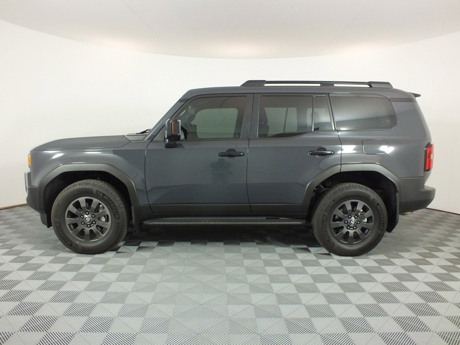 2025 Toyota Land Cruiser Base Hybrid 4WD *1-OWNER! UNDER 20K MILES*