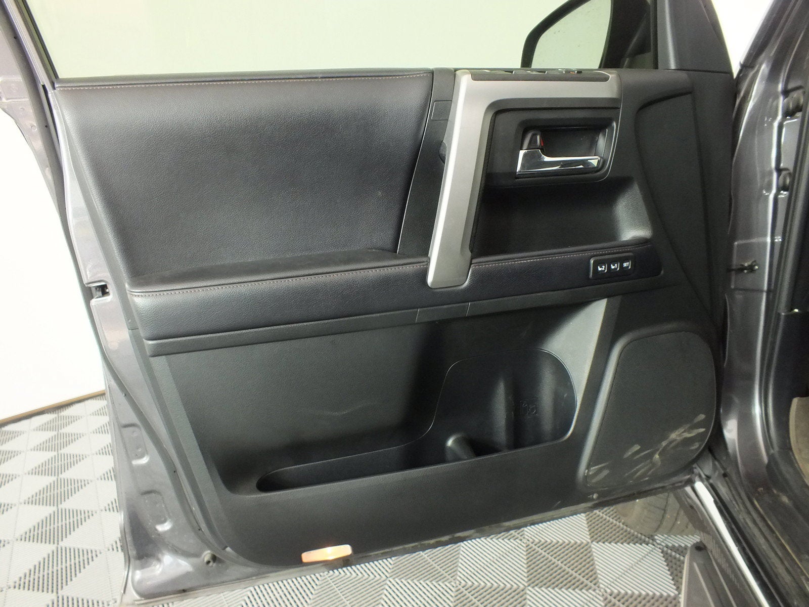 2020 Toyota 4Runner Limited 4WD *1-OWNER*