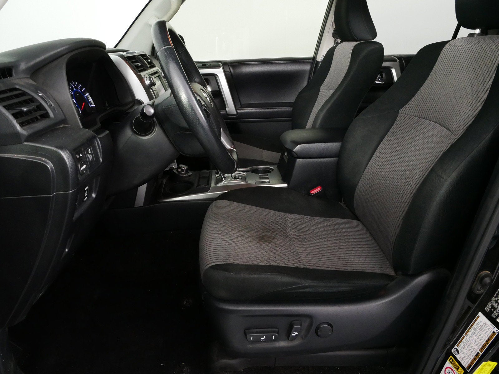 2019 Toyota 4Runner SR5 4WD *RELIABLE & RUNS STRONG!*