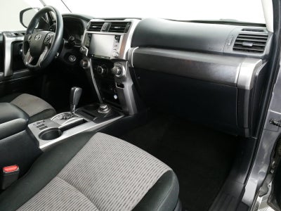 2020 Toyota 4Runner SR5 4WD *CLEAN CARFAX*