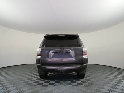 2020 Toyota 4Runner SR5 4WD *CLEAN CARFAX*