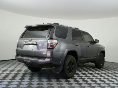 2020 Toyota 4Runner SR5 4WD *CLEAN CARFAX*