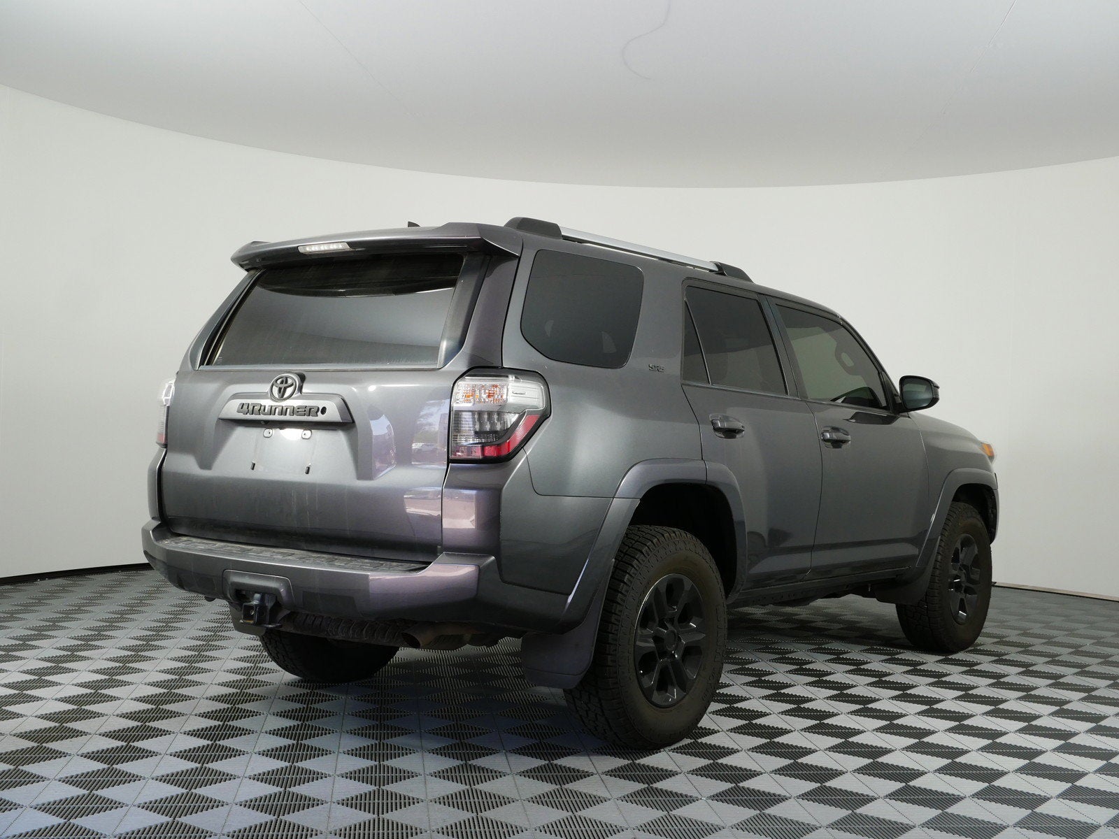 2020 Toyota 4Runner SR5 4WD *CLEAN CARFAX*