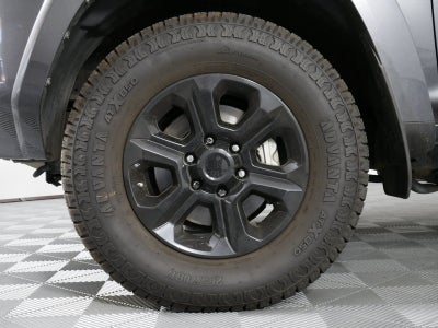 2020 Toyota 4Runner SR5 4WD *CLEAN CARFAX*