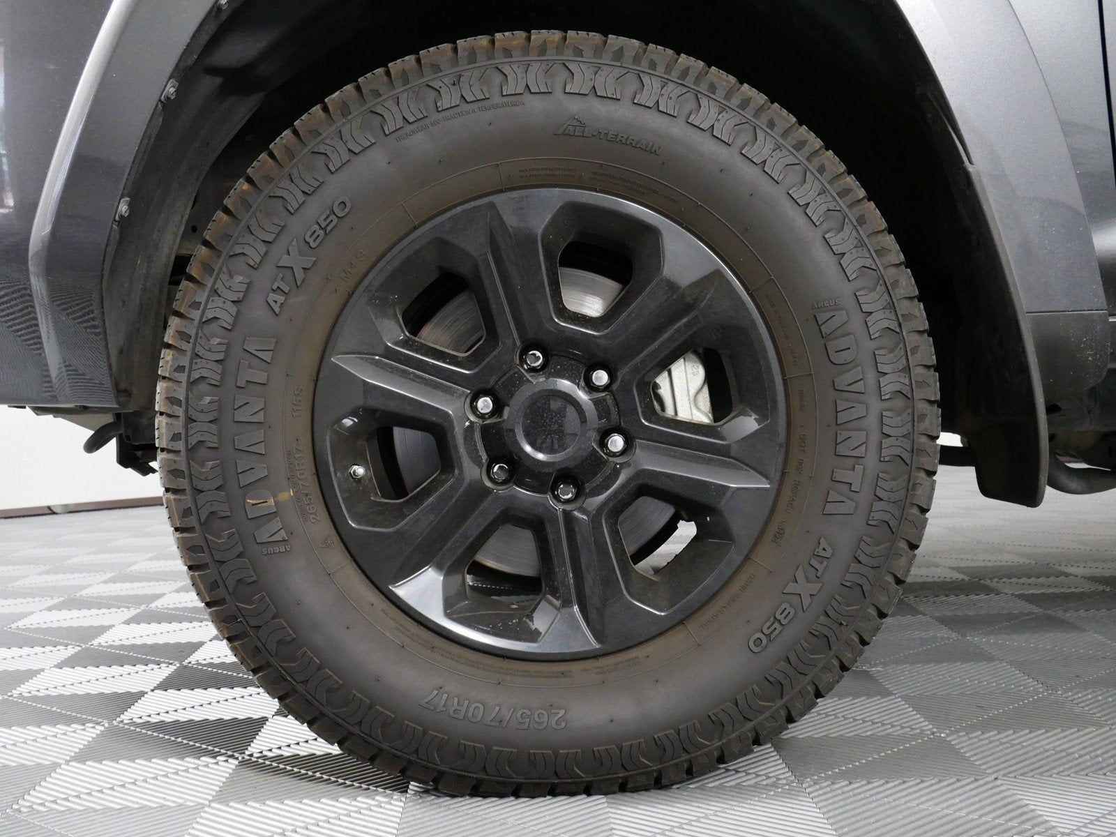 2020 Toyota 4Runner SR5 4WD *CLEAN CARFAX*