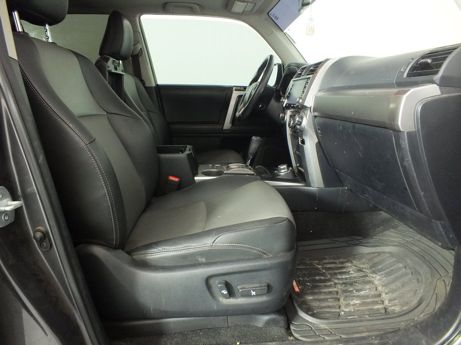 2020 Toyota 4Runner SR5 Premium 4WD *3rd ROW SEATS!*