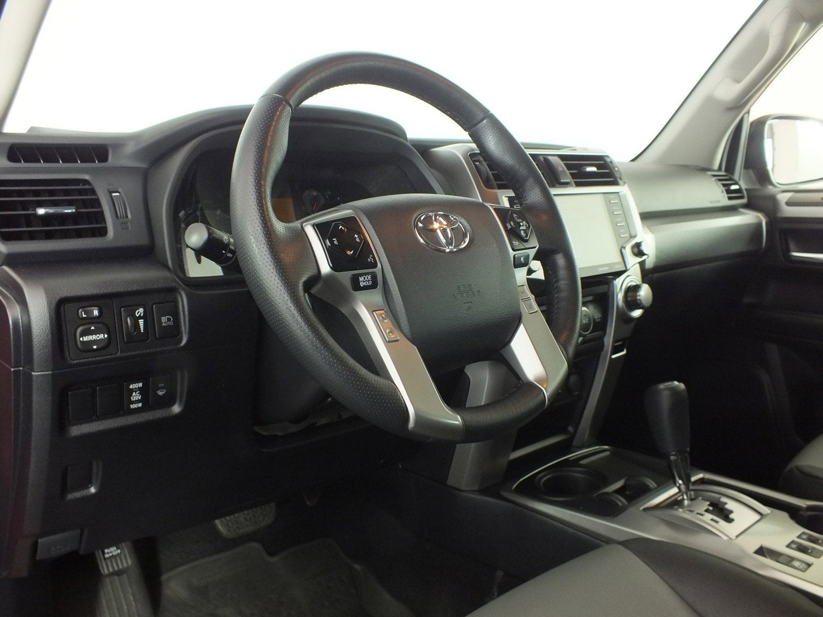 2024 Toyota 4Runner SR5 Premium *UNDER 20K MILES!*