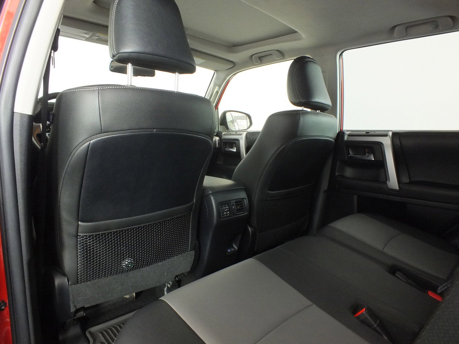 2024 Toyota 4Runner SR5 Premium *UNDER 20K MILES!*