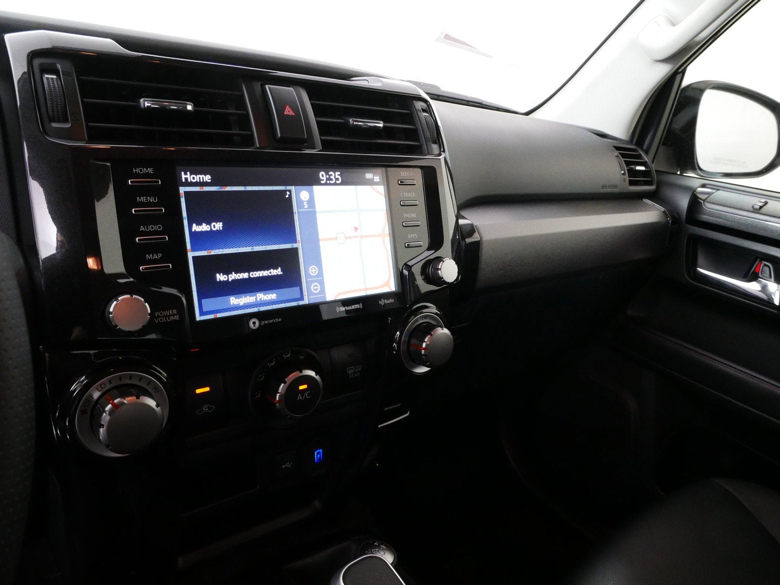 2021 Toyota 4Runner Venture 4WD *1-OWNER*