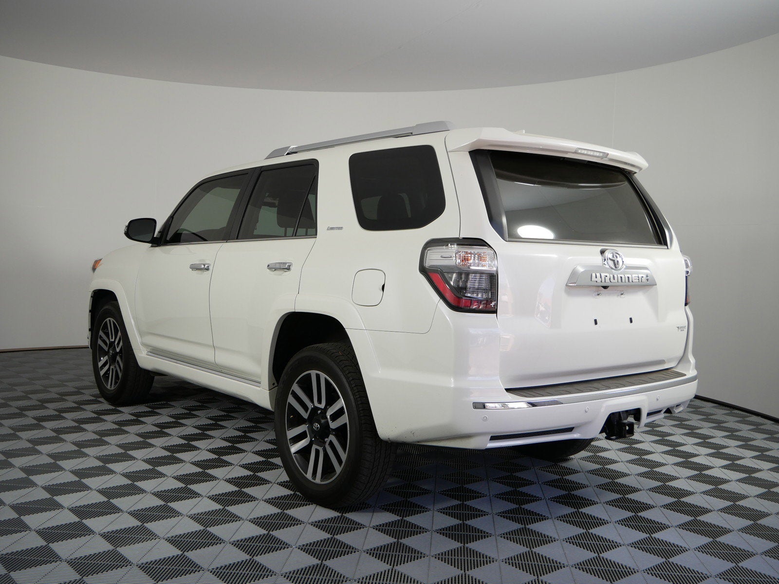 2023 Toyota 4Runner Limited 4WD *1-OWNER*
