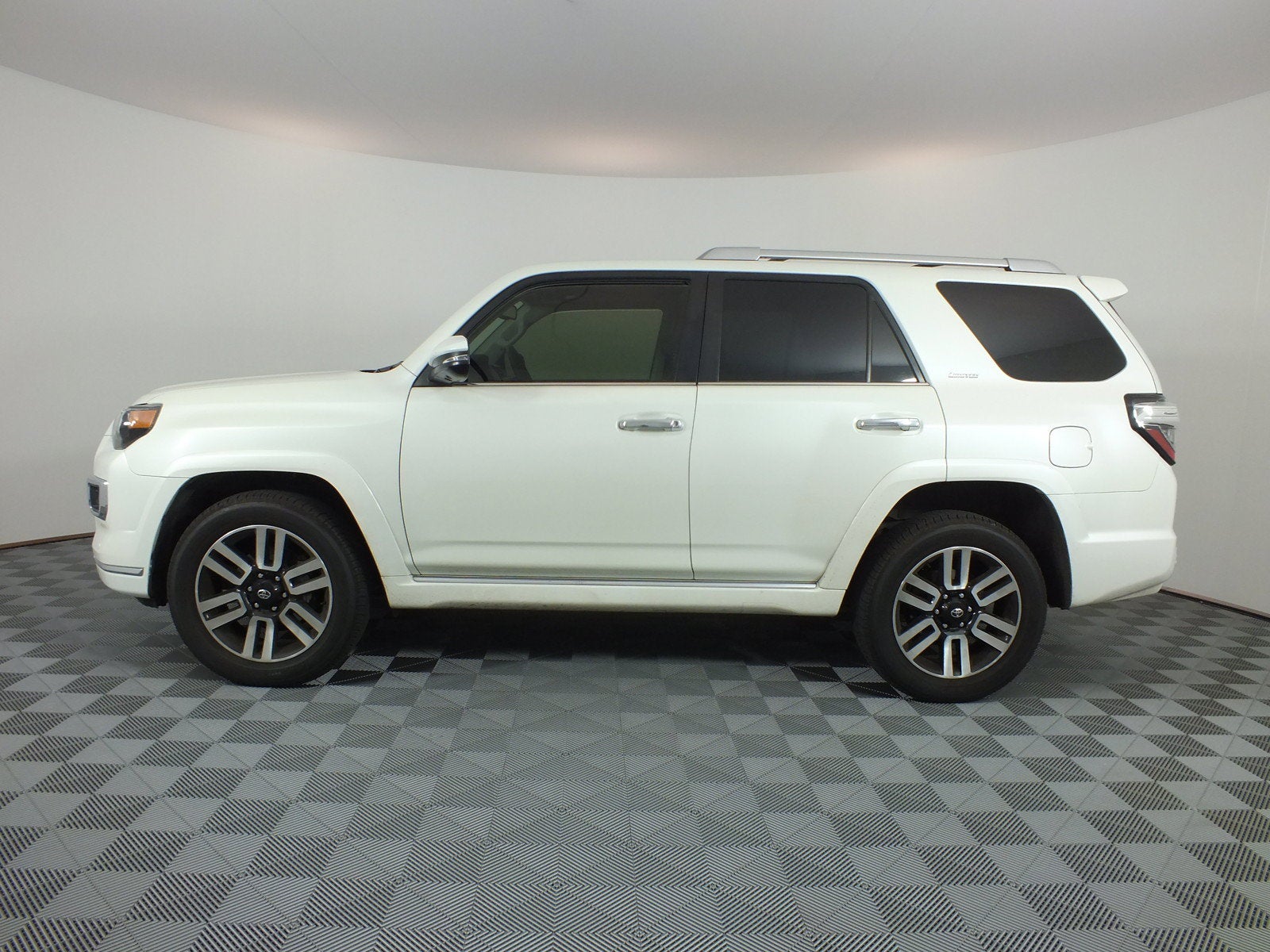 2023 Toyota 4Runner Limited 4WD *1-OWNER*