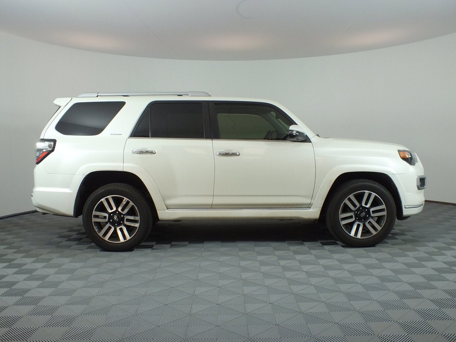 2023 Toyota 4Runner Limited 4WD *1-OWNER*