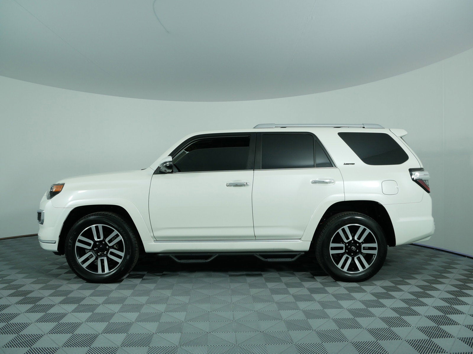 2023 Toyota 4Runner Limited 4WD *1-OWNER*
