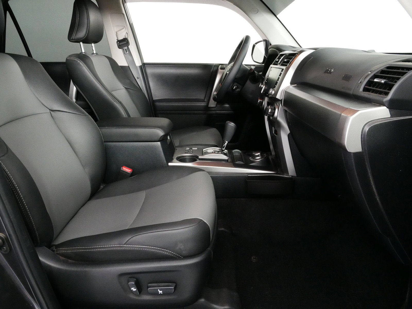 2023 Toyota 4Runner SR5 Premium 4WD *1-OWNER*