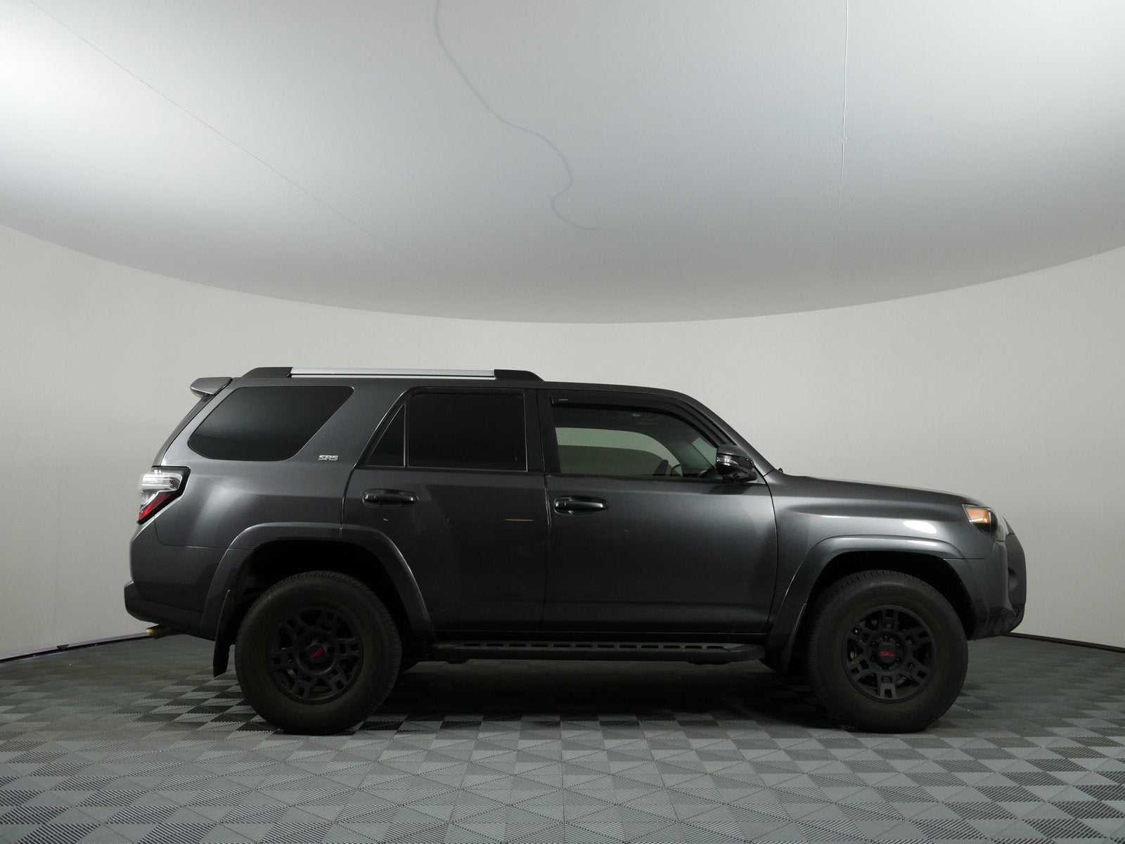 2023 Toyota 4Runner SR5 Premium 4WD *1-OWNER*