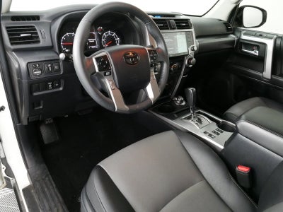 2022 Toyota 4Runner SR5 Premium 4WD *CLEAN CARFAX! LOOKS GREAT!*