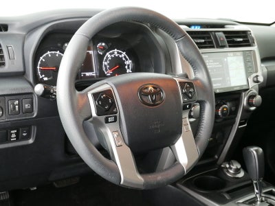 2022 Toyota 4Runner SR5 Premium 4WD *CLEAN CARFAX! LOOKS GREAT!*