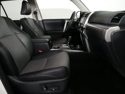 2022 Toyota 4Runner SR5 Premium 4WD *CLEAN CARFAX! LOOKS GREAT!*