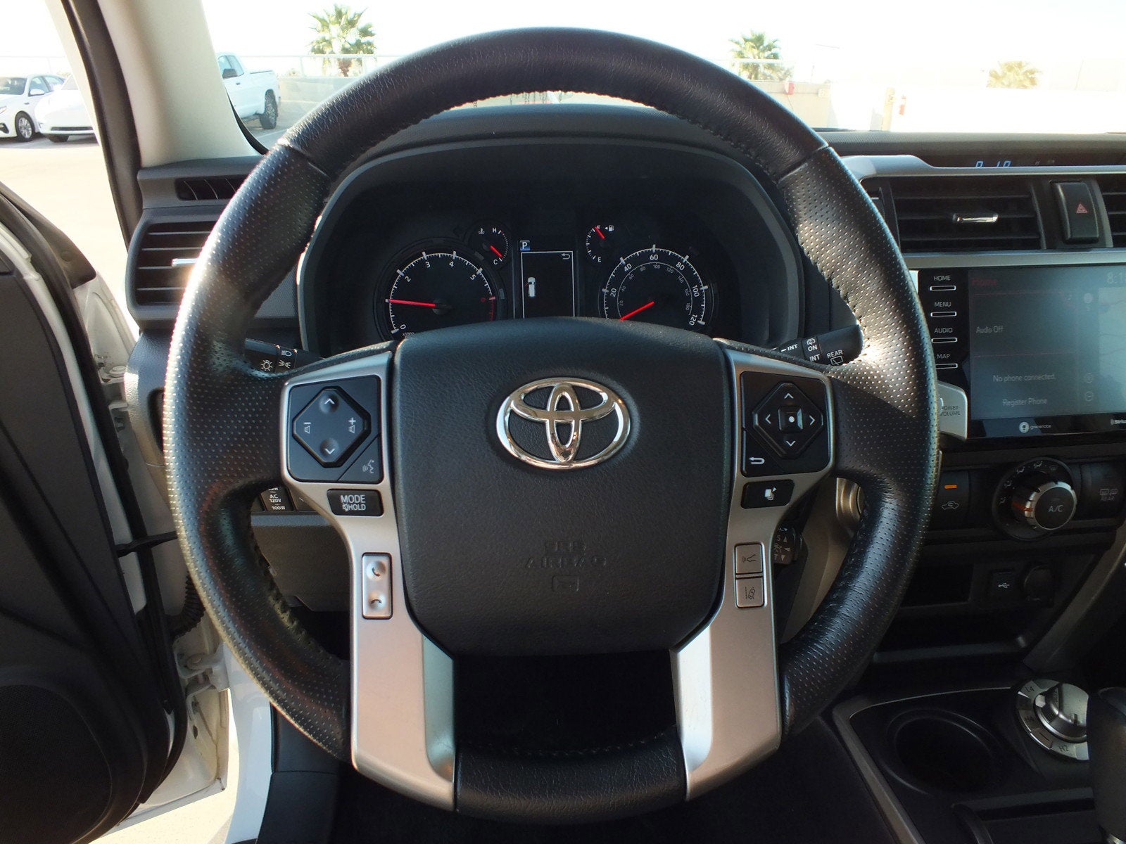 2024 Toyota 4Runner SR5 Premium 4X4 *1 OWNER, CLEAN CARFAX!*