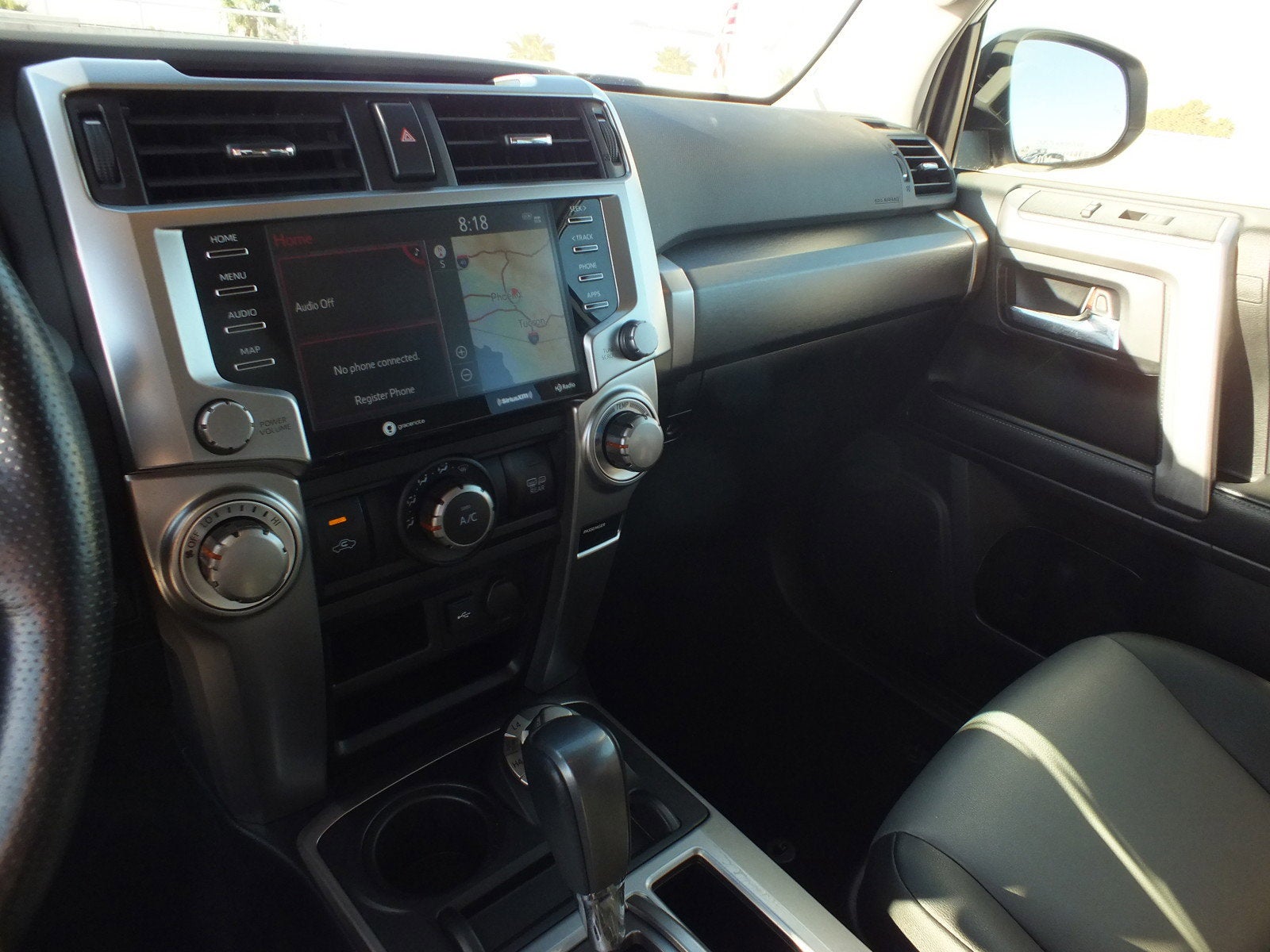 2024 Toyota 4Runner SR5 Premium 4X4 *1 OWNER, CLEAN CARFAX!*