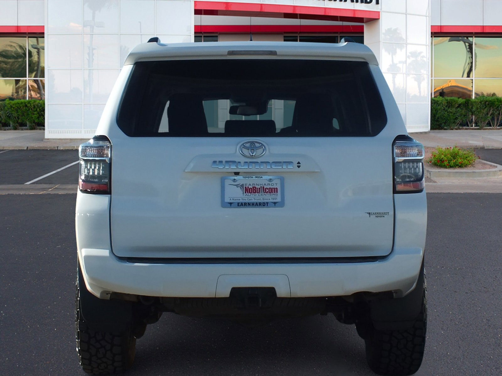 2024 Toyota 4Runner SR5 Premium 4X4 *1 OWNER, CLEAN CARFAX!*