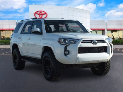 2024 Toyota 4Runner SR5 Premium 4X4 *1 OWNER, CLEAN CARFAX!*