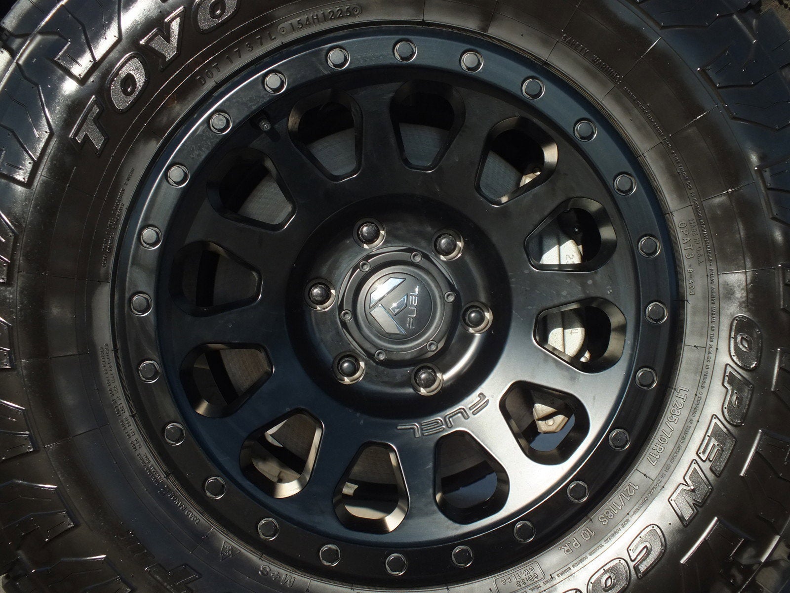 2024 Toyota 4Runner SR5 Premium 4X4 *1 OWNER, CLEAN CARFAX!*