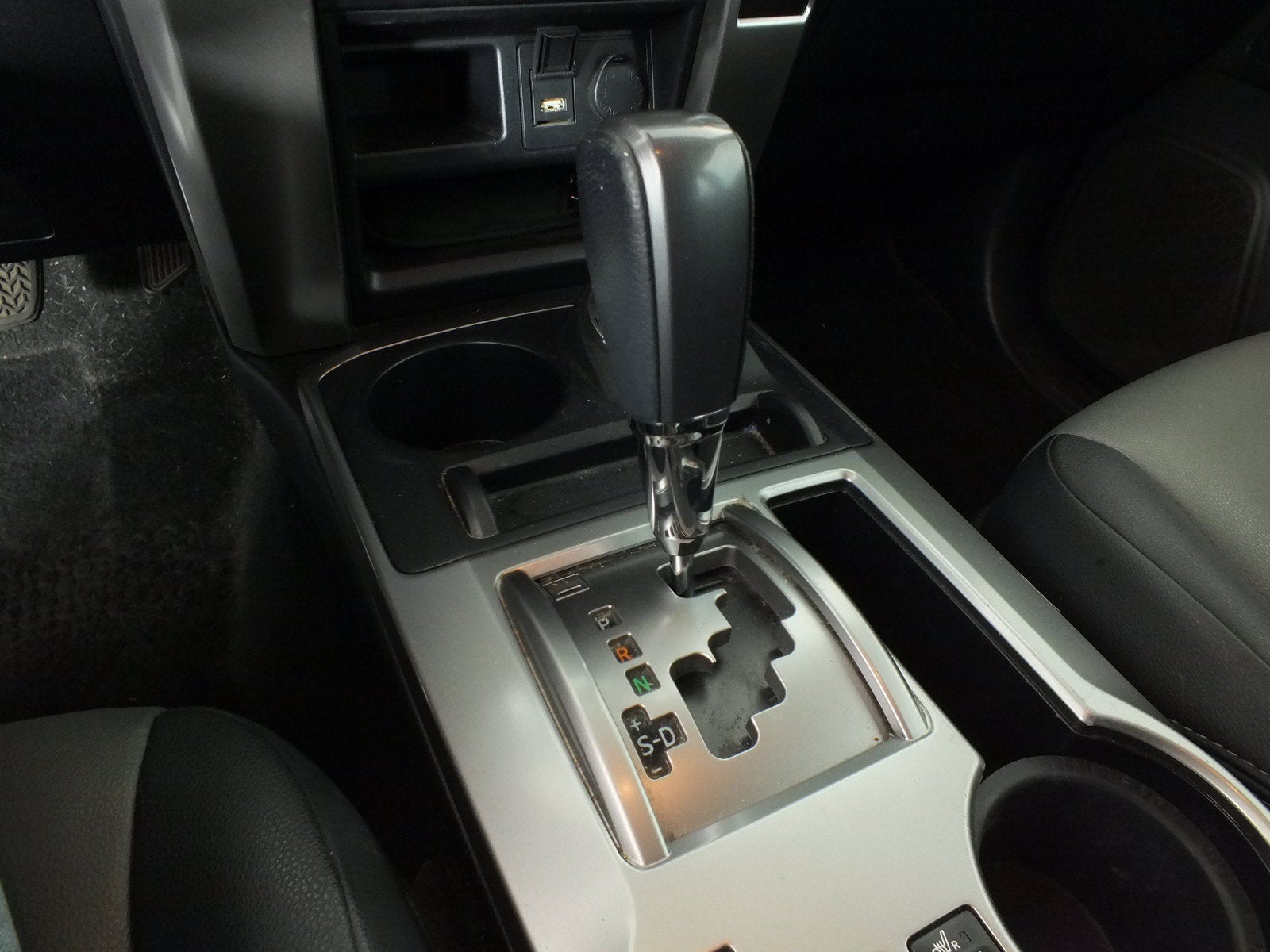 2021 Toyota 4Runner SR5 Premium 4WD *1-OWNER*