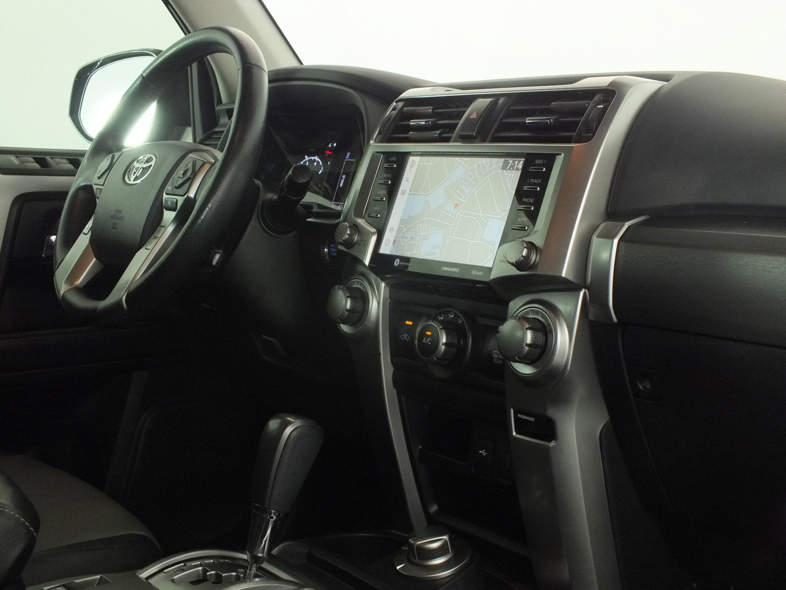 2023 Toyota 4Runner SR5 Premium 4WD *1-OWNER!*