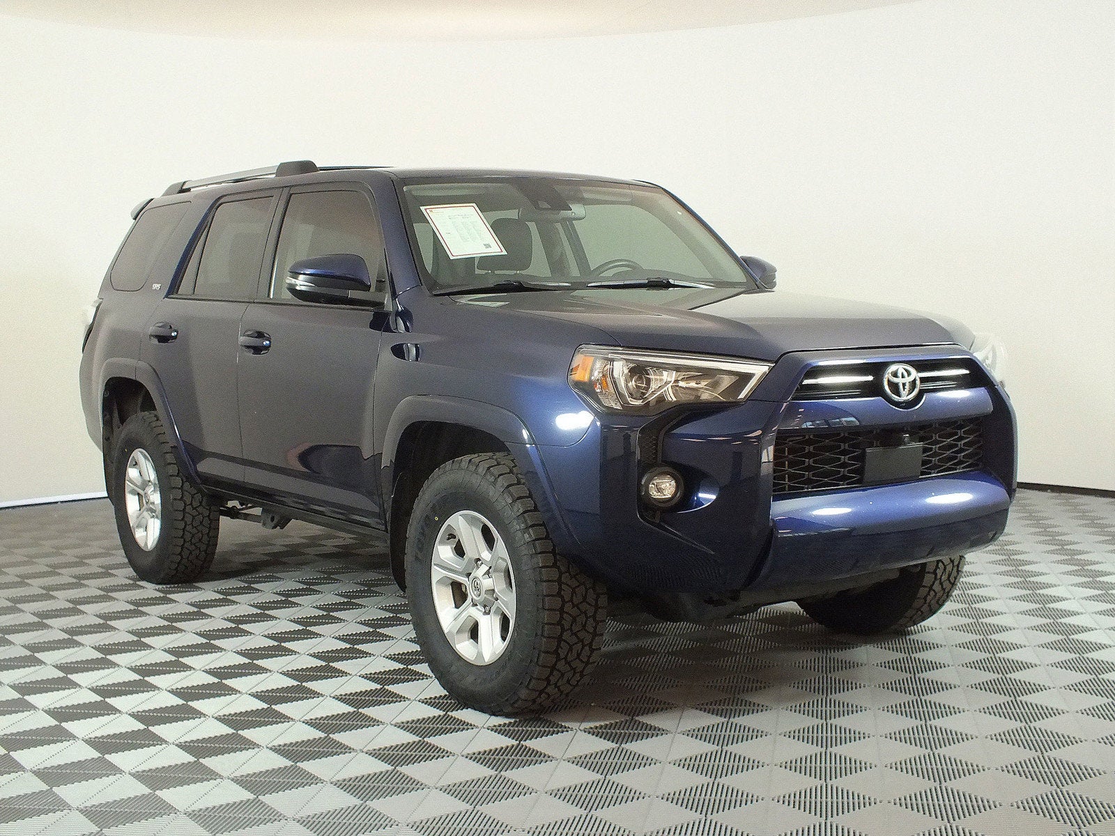 2023 Toyota 4Runner SR5 Premium 4WD *1-OWNER!*