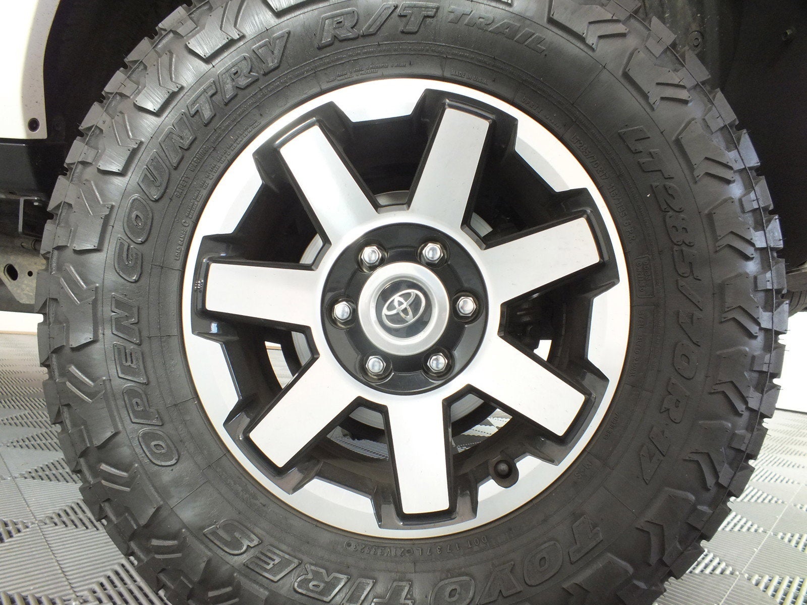 2023 Toyota 4Runner TRD Off Road Premium 4WD *1-OWNER*