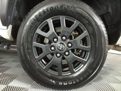 2025 Toyota 4Runner SR5 *1-OWNER*