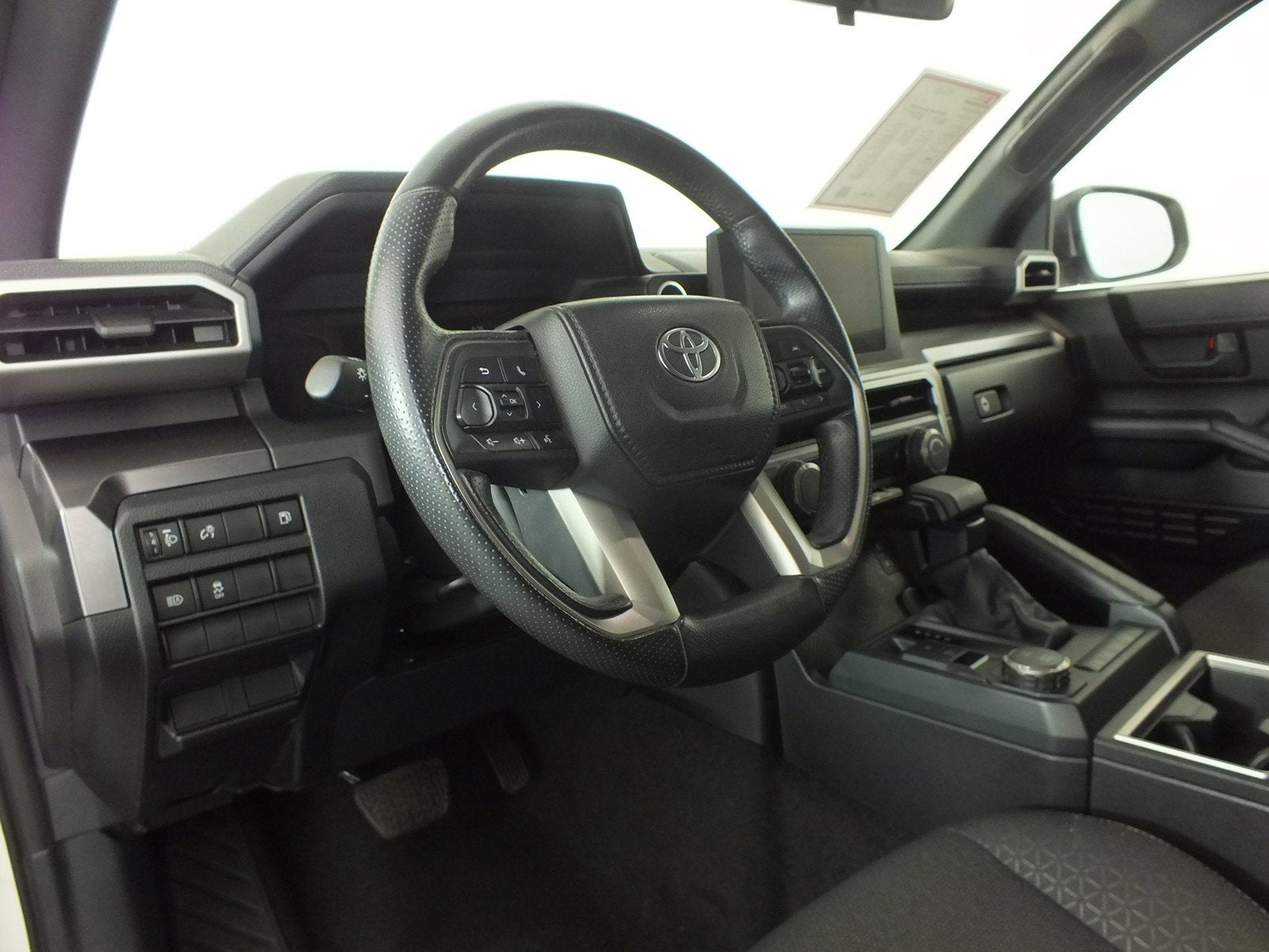 2025 Toyota 4Runner SR5 *1-OWNER*