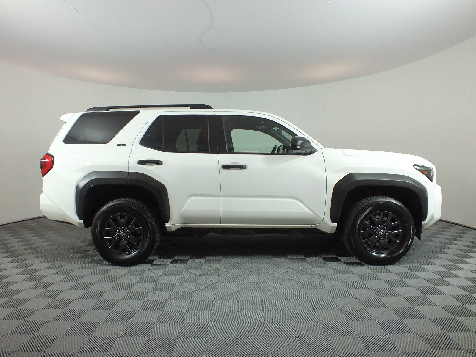 2025 Toyota 4Runner SR5 *1-OWNER*