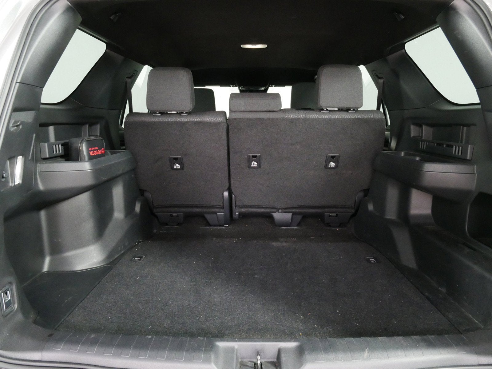 2025 Toyota 4Runner SR5 *1-OWNER*
