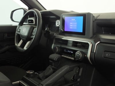 2025 Toyota 4Runner SR5 4WD *1-OWNER*