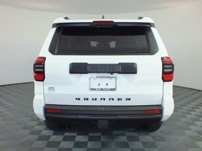 2025 Toyota 4Runner SR5 4WD *1-OWNER*