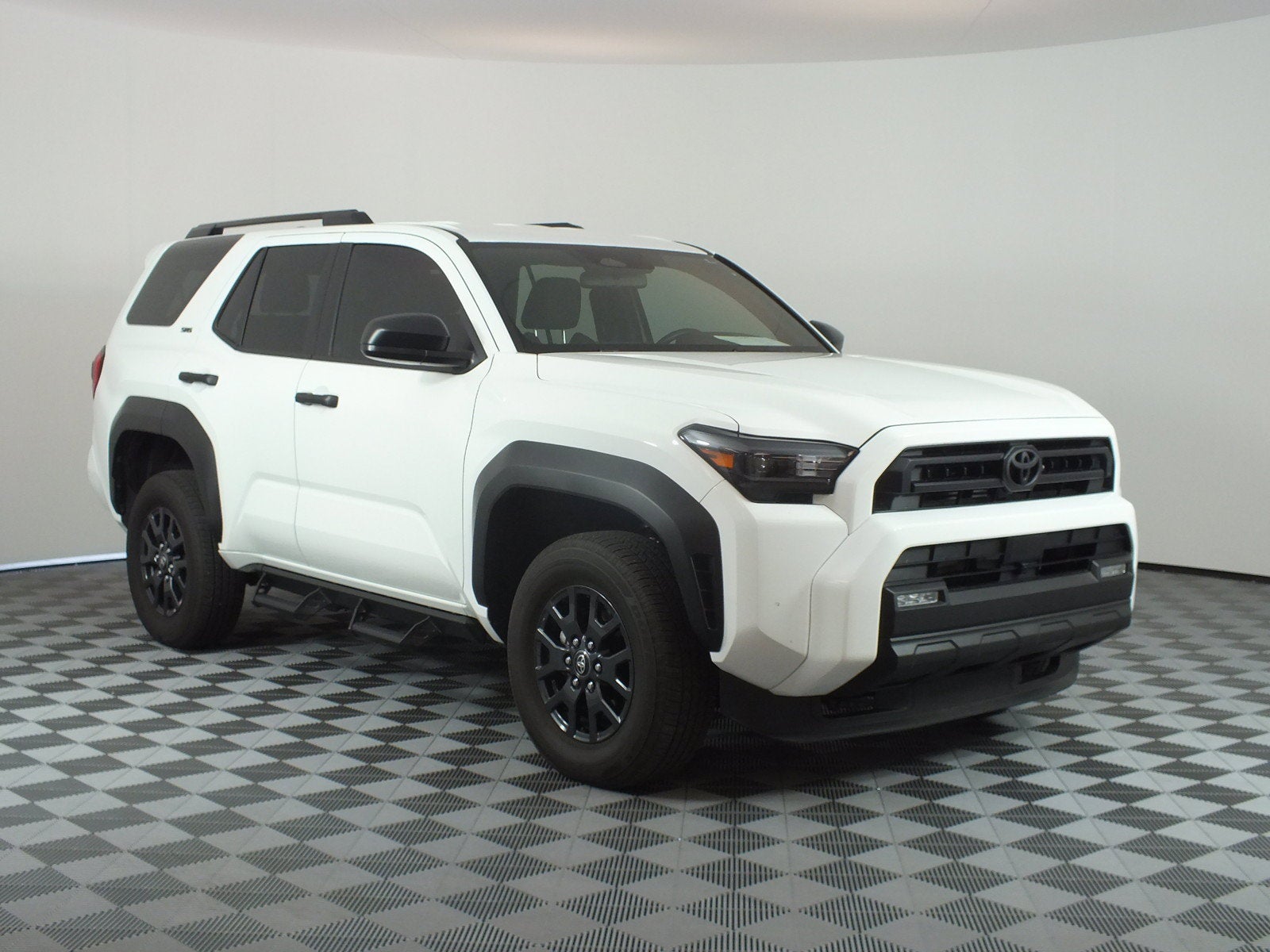 2025 Toyota 4Runner SR5 4WD *1-OWNER*