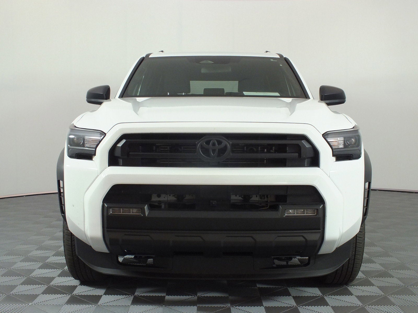 2025 Toyota 4Runner SR5 4WD *1-OWNER*