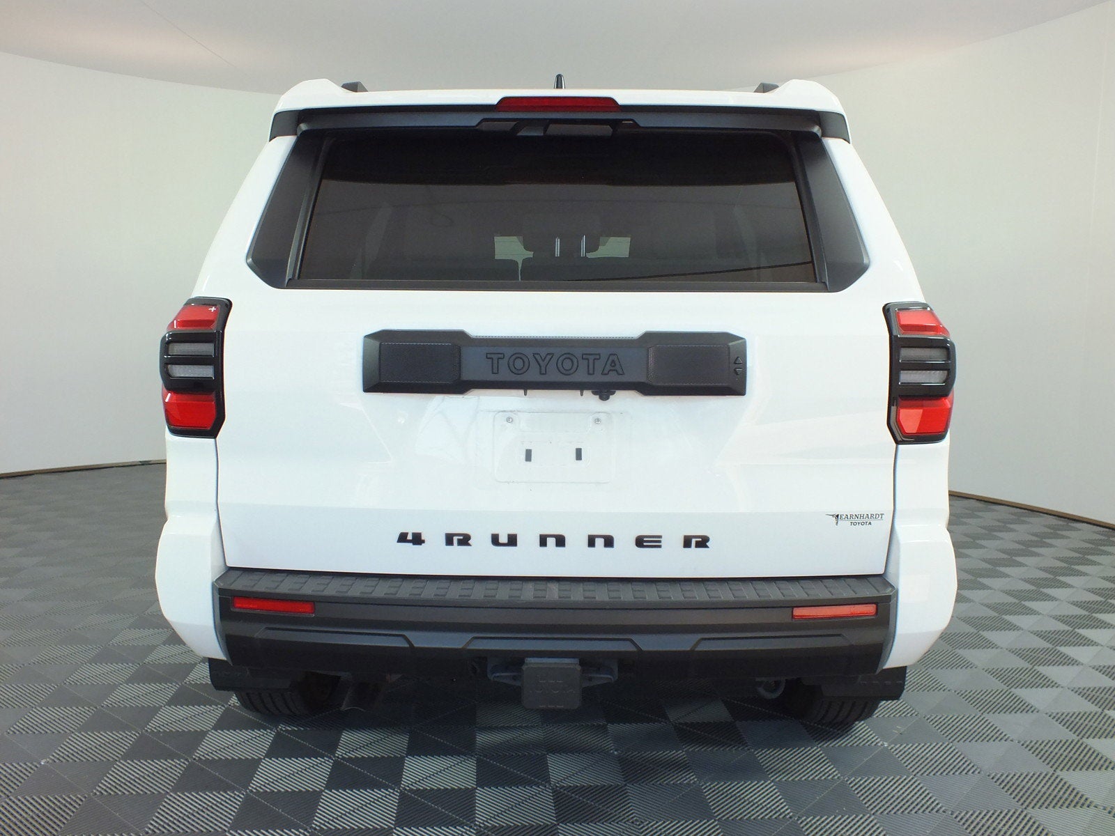 2025 Toyota 4Runner SR5 4WD *1-OWNER*