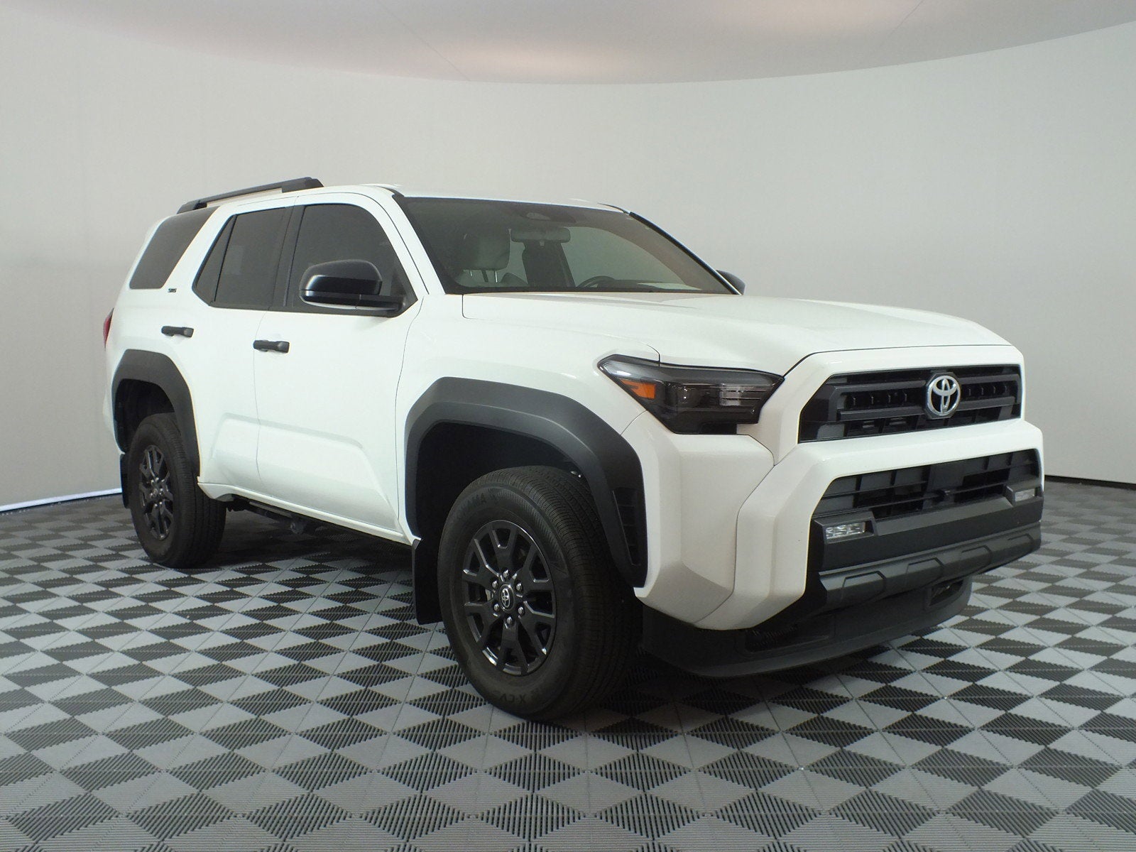 2025 Toyota 4Runner SR5 4WD *1-OWNER*