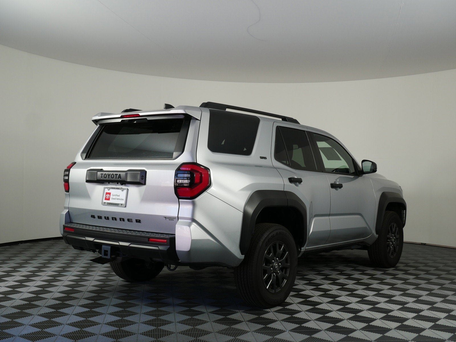 2026 Toyota 4Runner SR5 4WD *LOOKS AWESOME!*