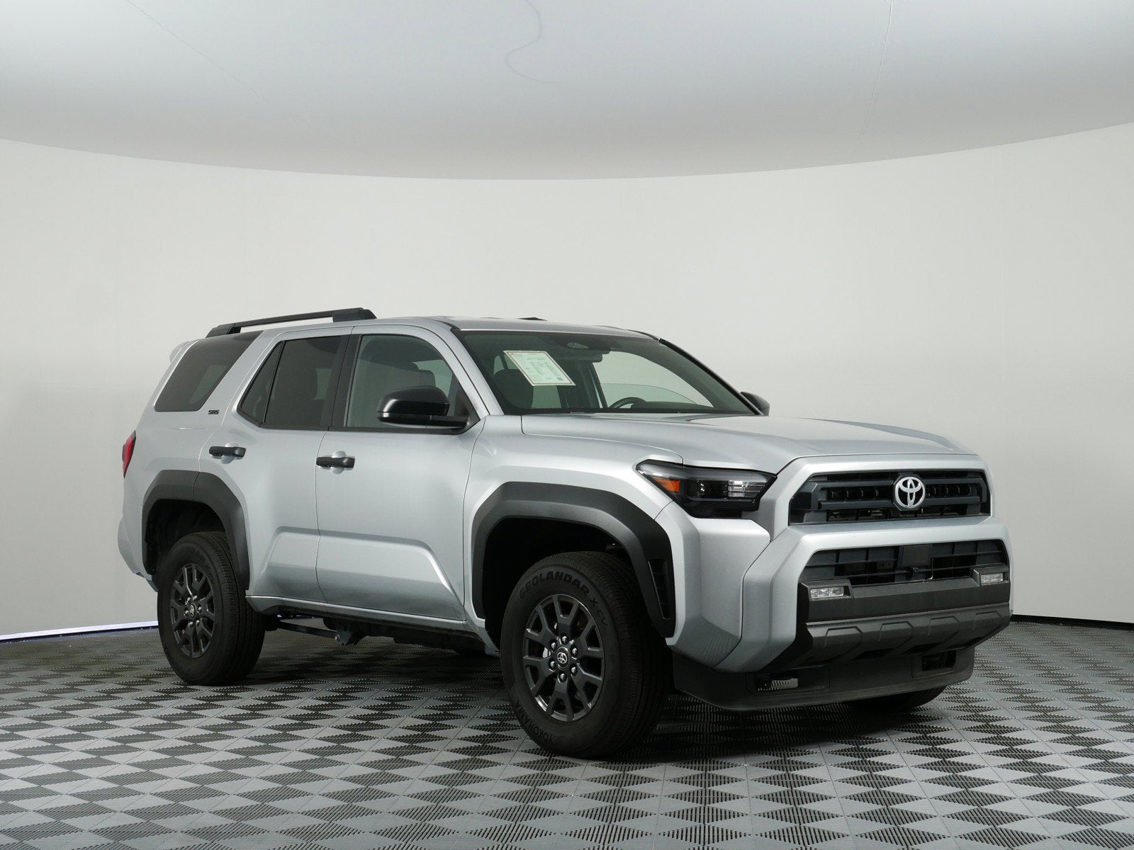 2026 Toyota 4Runner SR5 4WD *LOOKS AWESOME!*