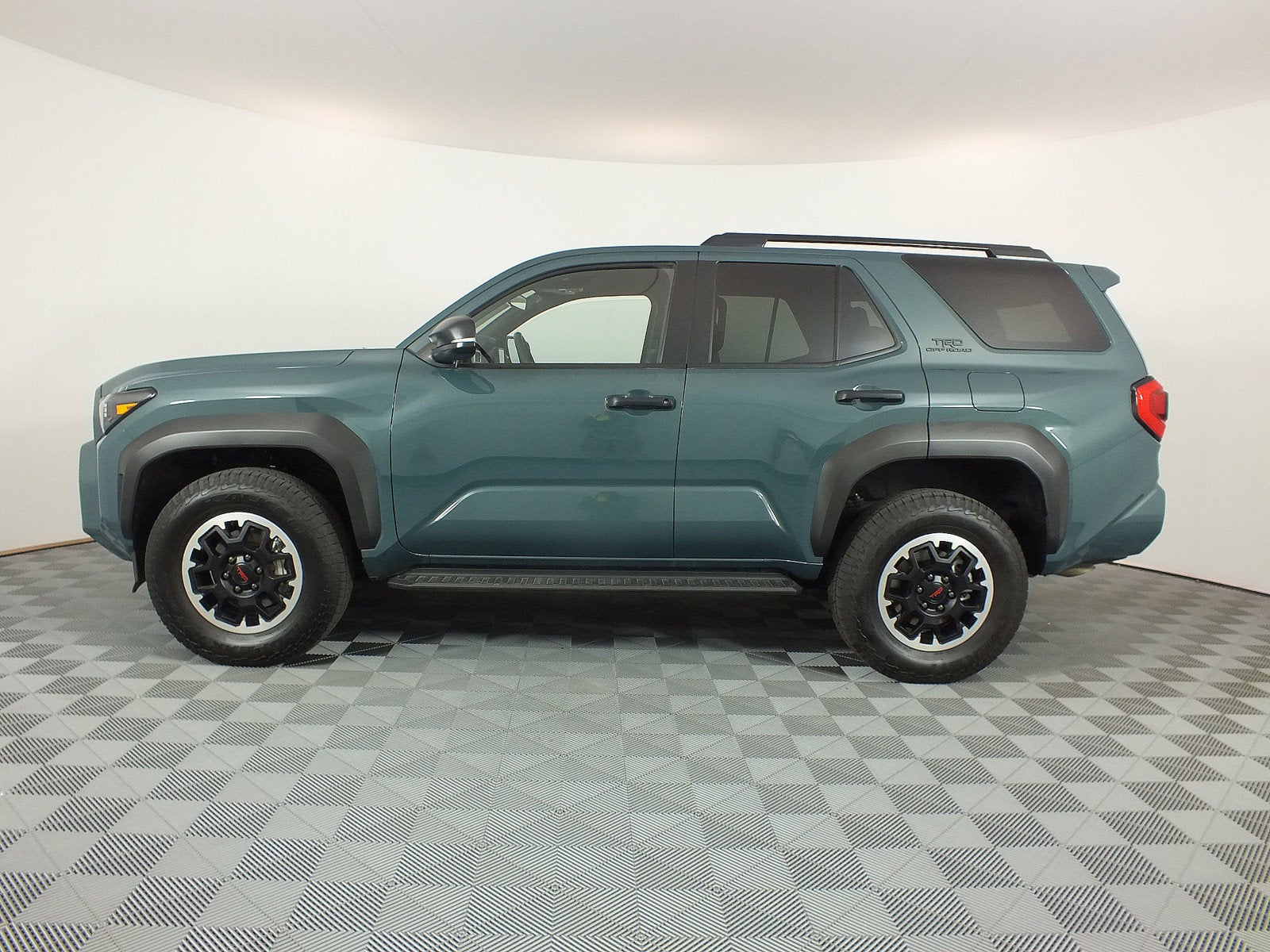 2026 Toyota 4Runner TRD Off Road 4WD *1-OWNER*