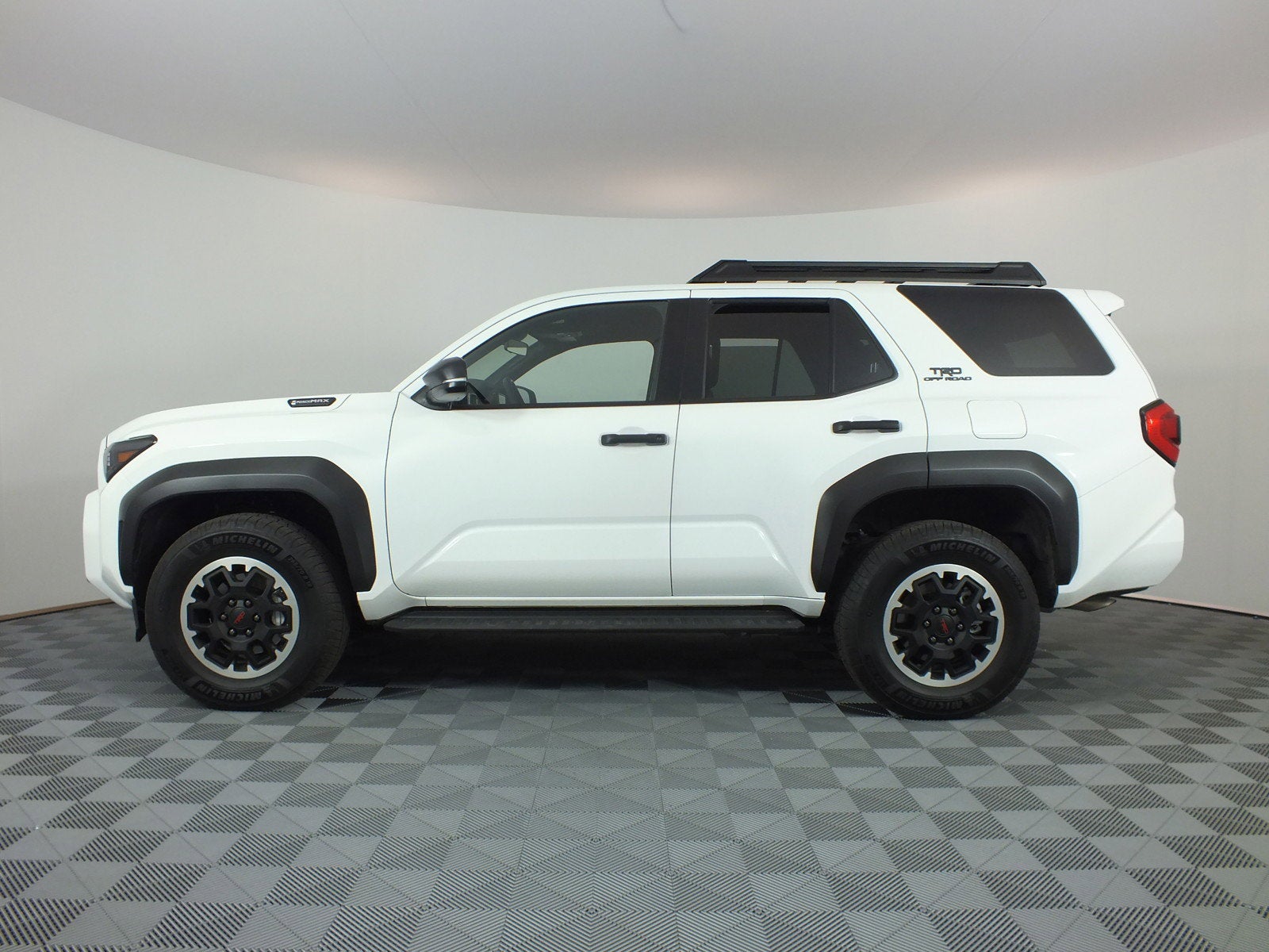 2025 Toyota 4Runner Hybrid TRD Off Road 4WD *1-OWNER*