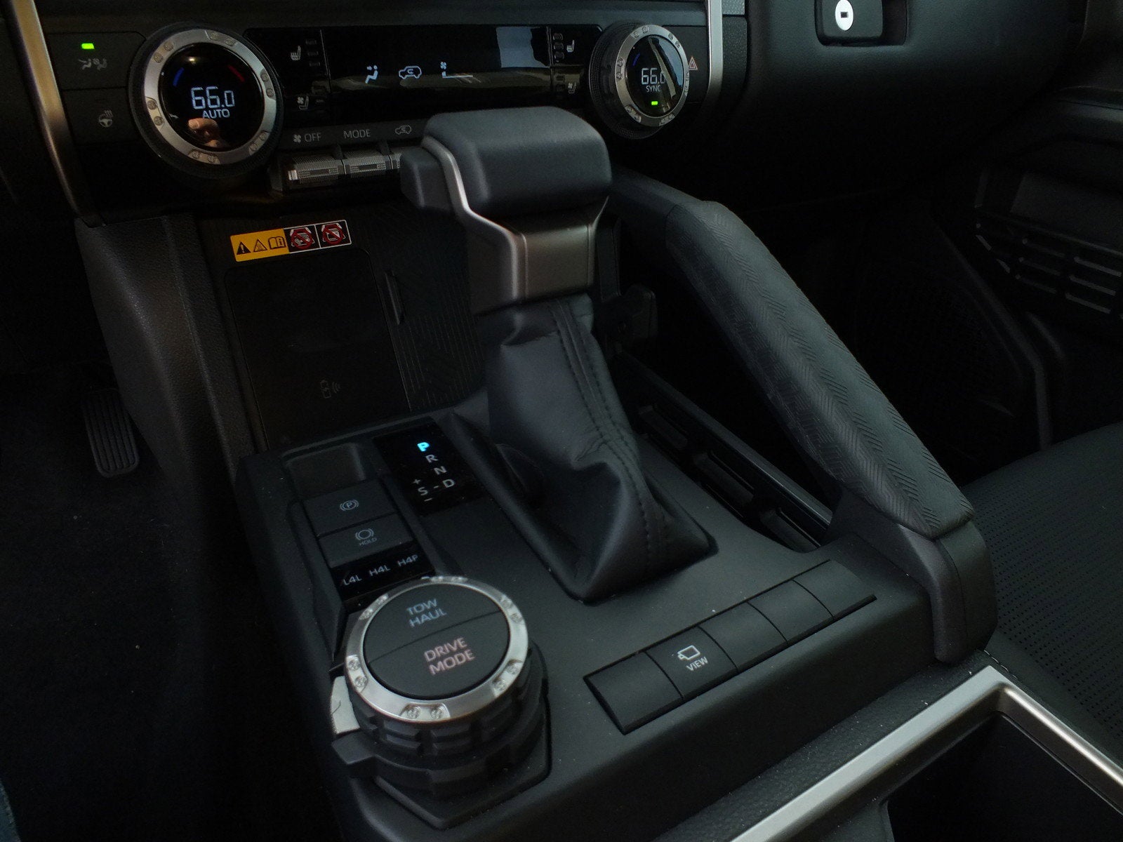 2025 Toyota 4Runner Hybrid Limited 4WD *1-OWNER! LIKE NEW!*