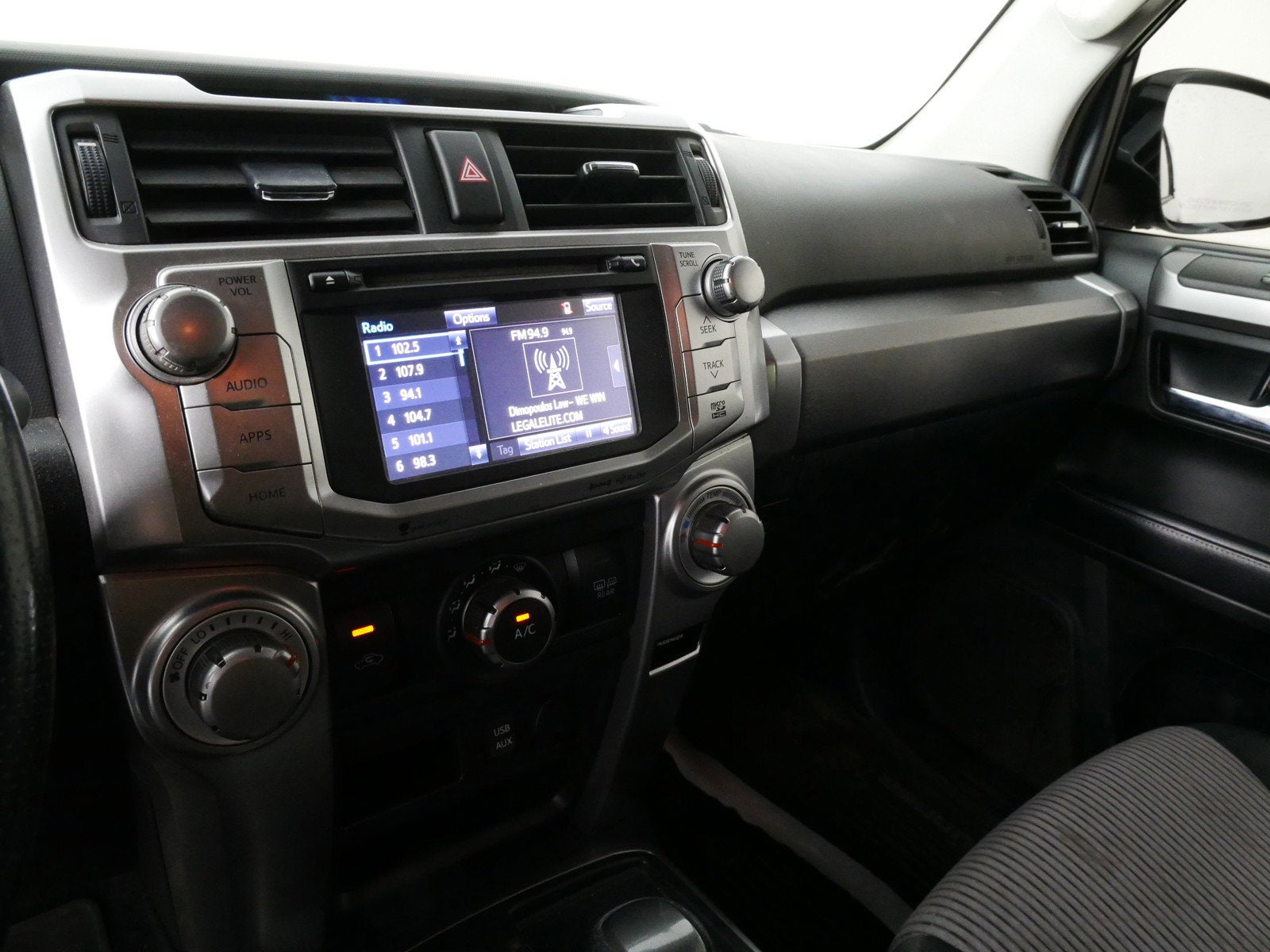 2018 Toyota 4Runner SR5 RWD *ROOMY!*